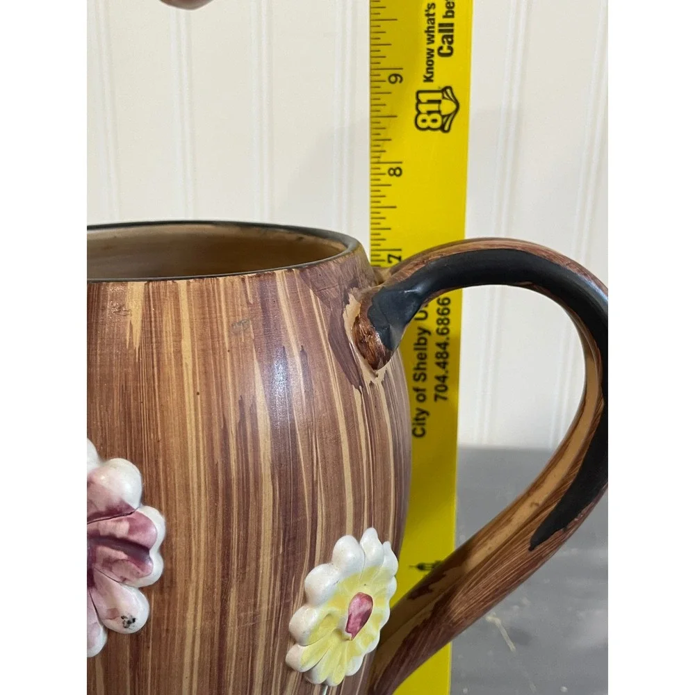 Vintage Hand Painted Italy Ceramic Floral Pitcher Brown‎ Wood Grain 3D Daisy Jug